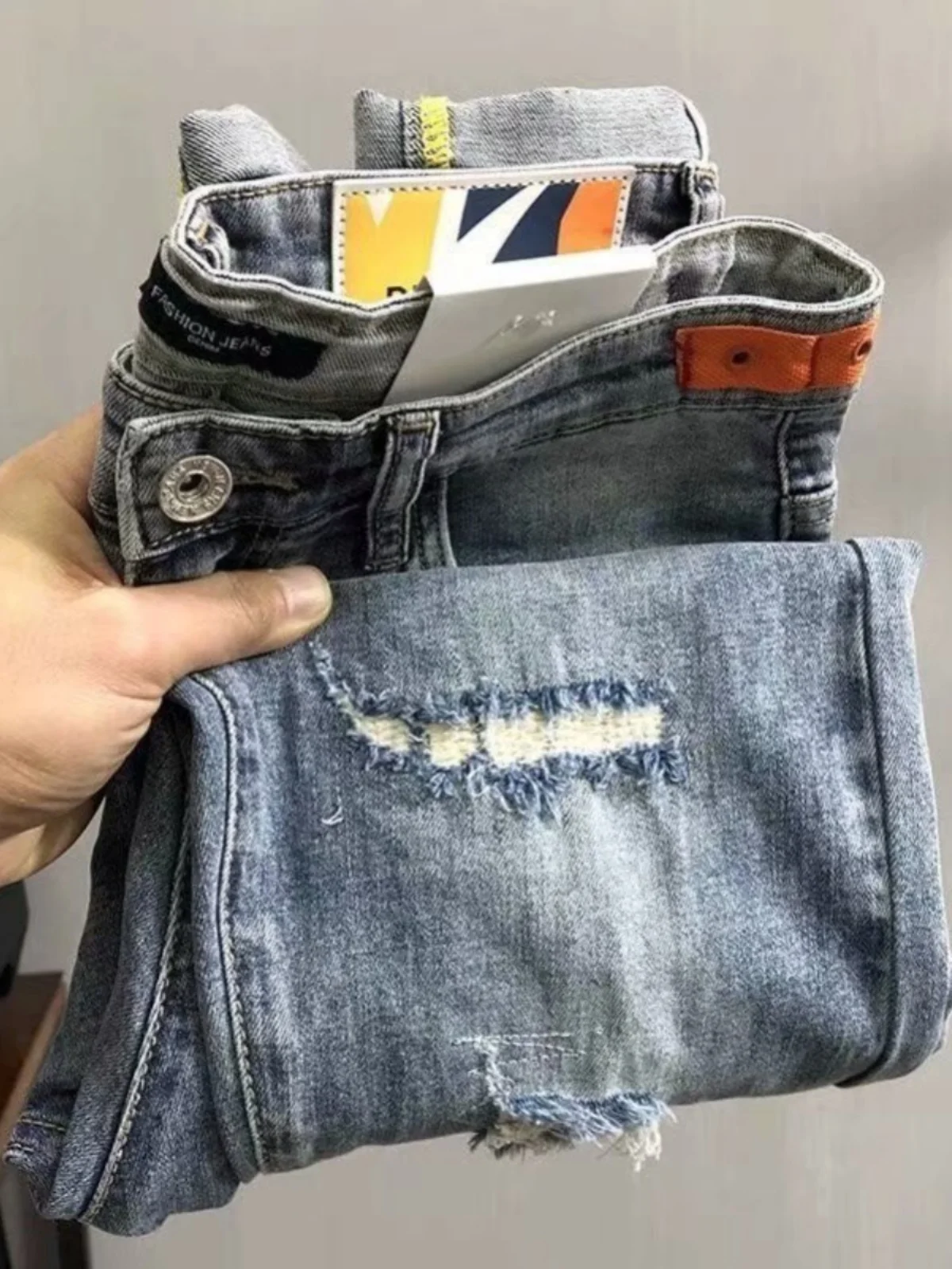 

Модные мужские облегающие джинсы с отрывными дырками, девять очков, тонкие синие, весенне-осенние повседневные длинные брюки, хлопковые эластичные джинсы со средней талией Zi...