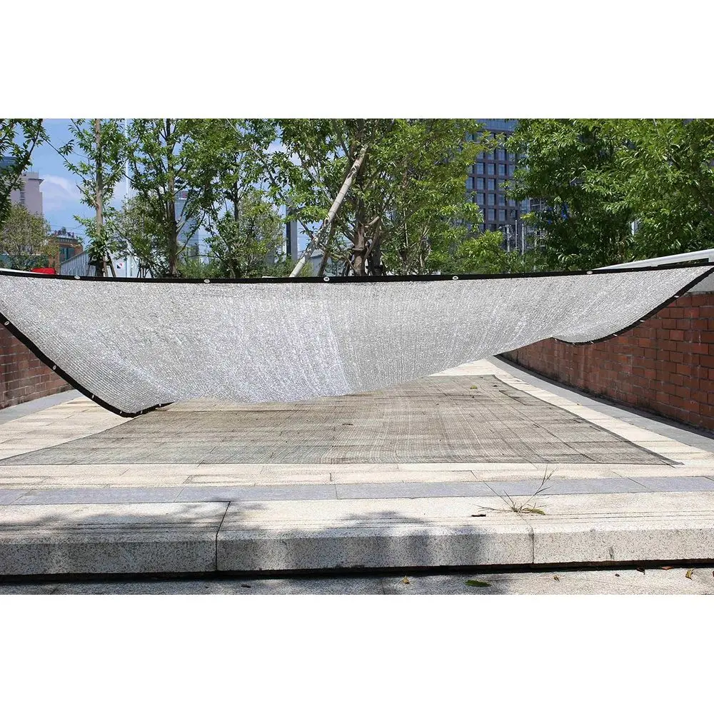 그로밋이 있는 70% 차광 10x20피트 알루미늄 천 패널