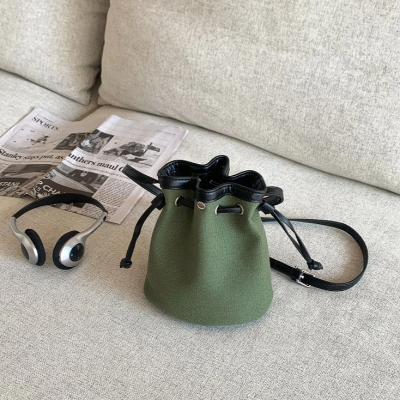 

New Crossbody Bags Women Fashionable and Versatile for Daily Use Canvas Bucket Bag Drawstring Wrinkled Casual Shoulder Bag