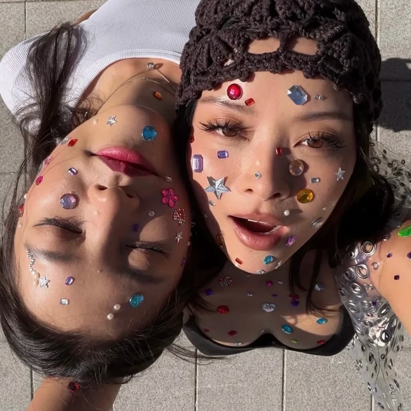 Star Heart Flower Rhinestone Jewel Stickers 2Pcs Extra Large Colorful Self‑Adhesive Eye Face Gems for Festival Makeup Decoration view 3