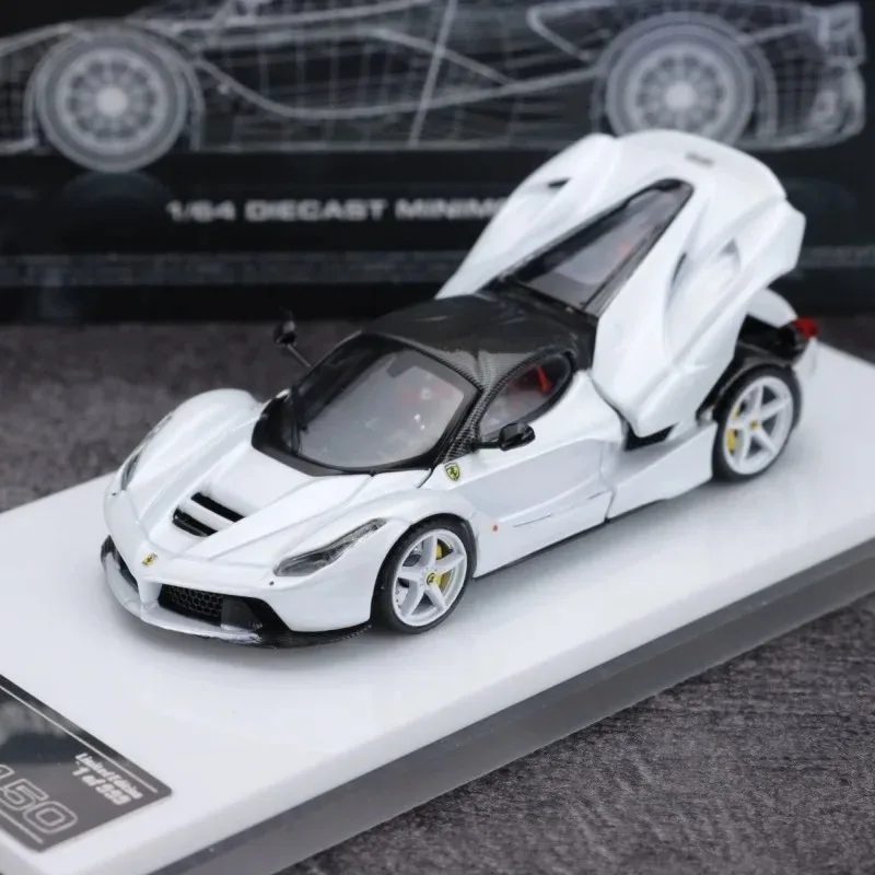 Street Buster 1/64 LaFerrari F150 White APAxpo Alloy Motor Vehicle Diecast Models Car Toys Collection Boy's Christmas Gifts