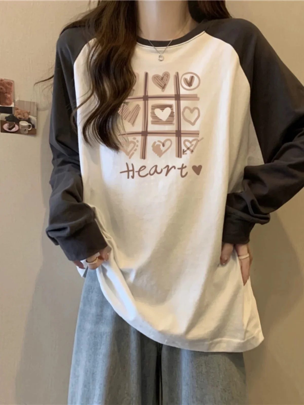 Women Heart Tic Tac Toe Print Raglan Long Sleeve T Shirt, Vintage Graffiti Oversized Loose Casual Tee, Y2K Streetwear Tops