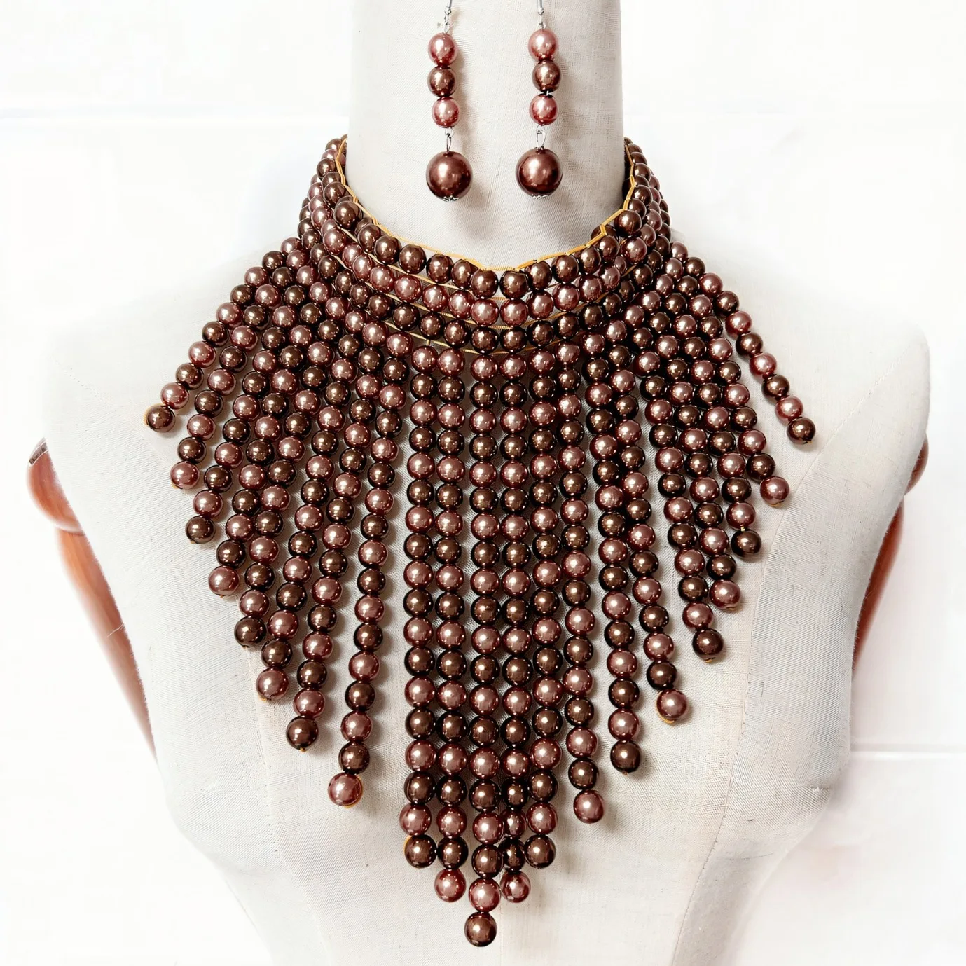 Pearl contrasting color multi-layer fringed necklace triangular towel shape exaggerated jewelry African necklace