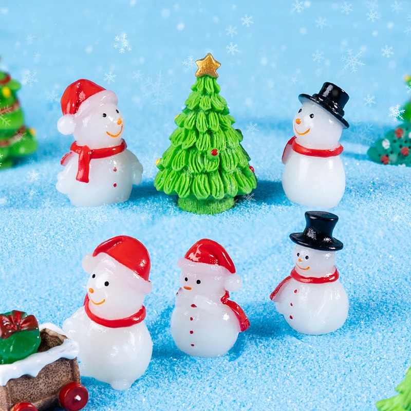 4 stuks Kerst Creatieve Cartoon Lichtgevende Sneeuwpop Beeldje Micro Landschap Decoratie DIY Woondecoratie Accessoires Geschenken