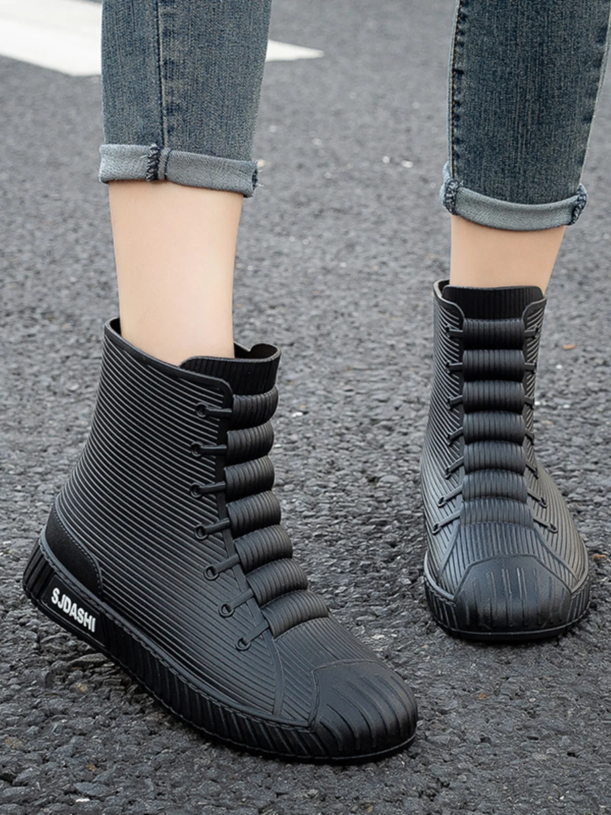 

Faionable Fce Lined Mid-Calf Rain Boots ex Outdoor Wear PVC Waterproof Non-Slip Couples Boots Korean Sle Summer oes
