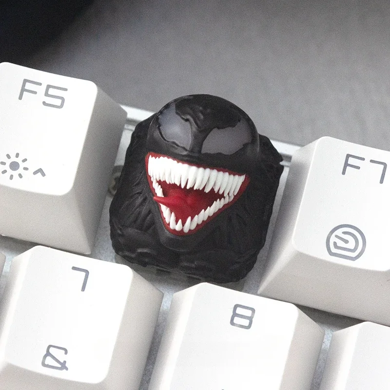 Venom Keycap Personality Dy Keystroke Wolverine Deadpool Personality Creative Keycap Hero Series Keycap Cross Universal