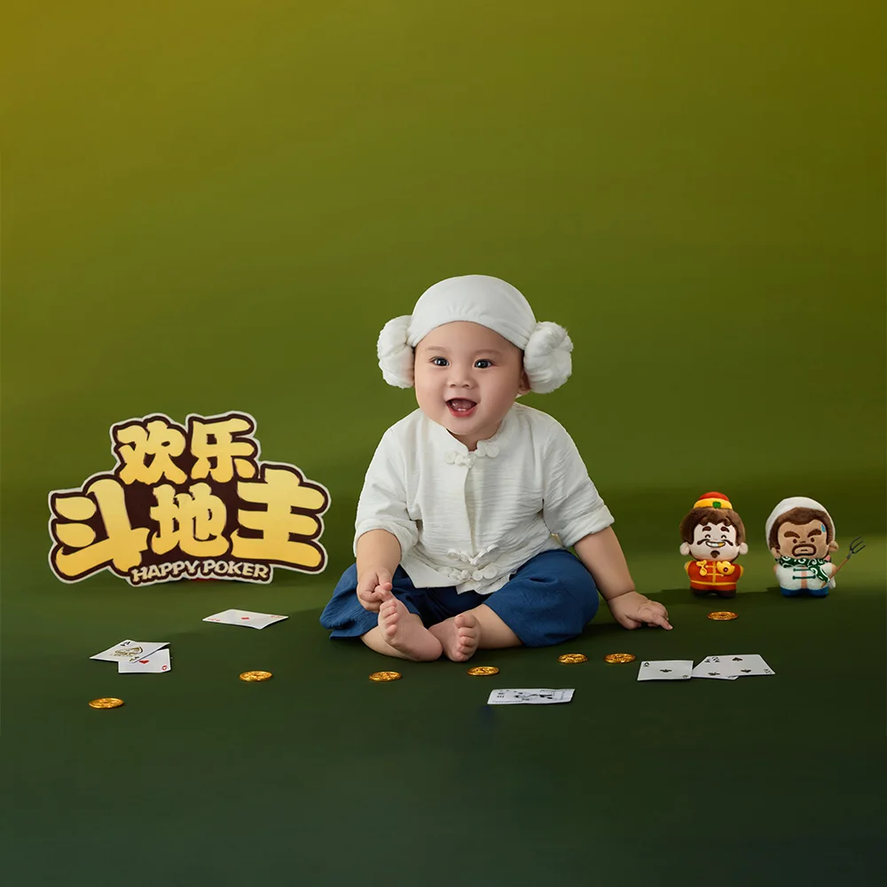 Toddler Photography Props Happy Poker Theme Chinese Style Costume Set Green Backdrop for Studio 100 Days Baby Photo Accessories