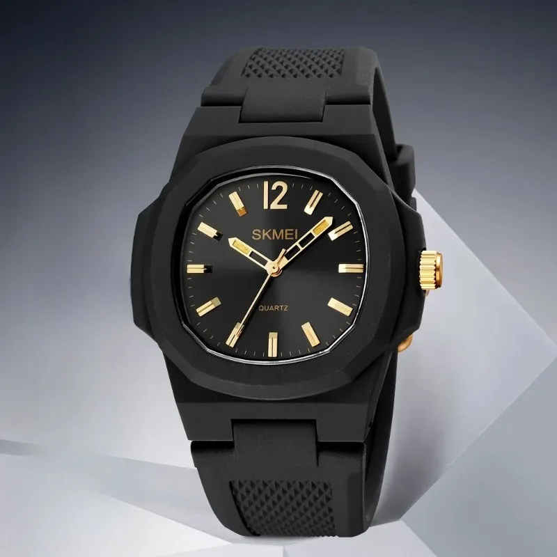 นาฬิกาข้อมือผู้ชายแฟชั่นสปอร์ต นาฬิกาควอตซ์ลำลองกันน้ำสำหรับผู้ชาย