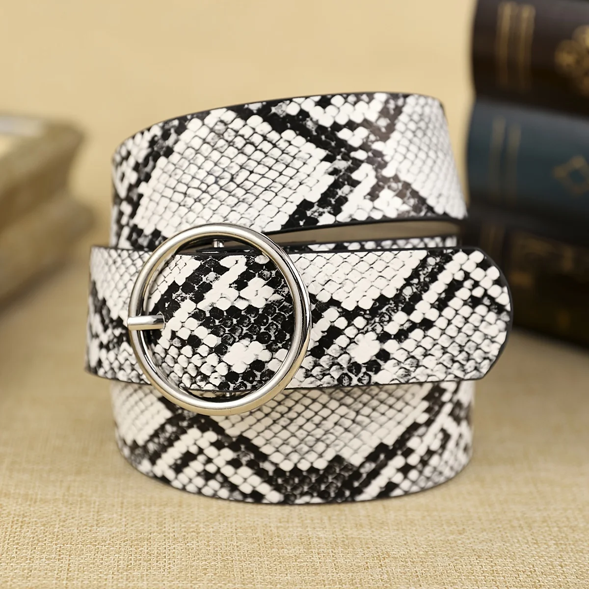1 piece of women's multi-color PU metal ring belt, fashionable and trendy Bohemian style clothing accessory belt suitable for da