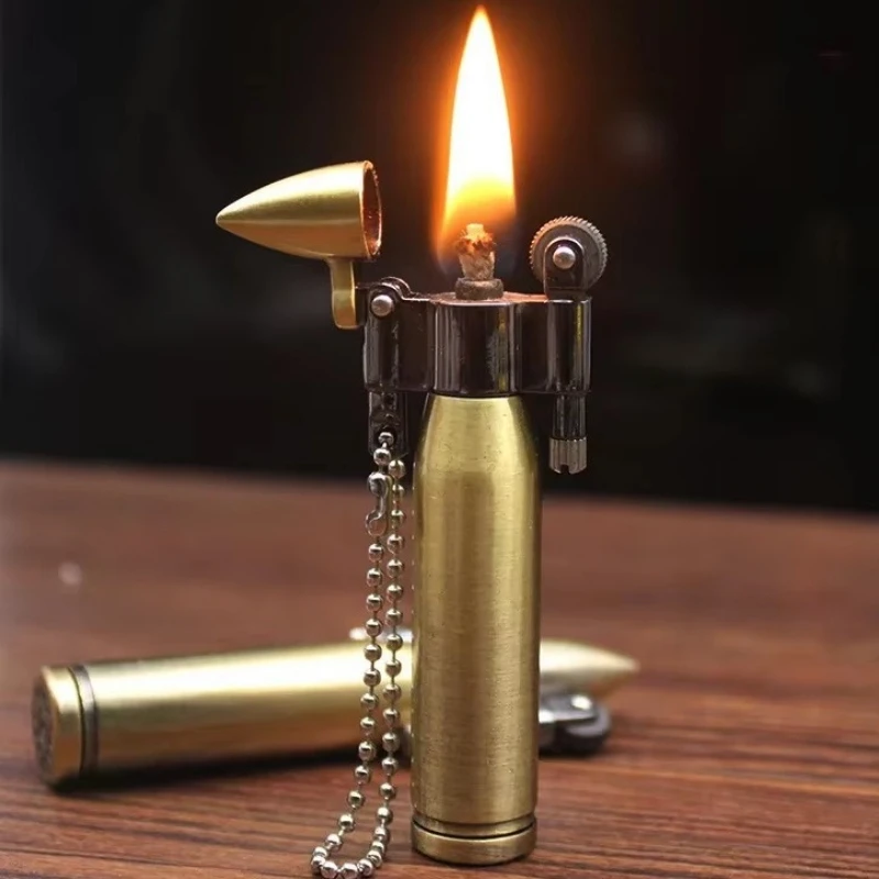 

Retro Bullet Grinding Wheel oil Lighter Metal Keychain Lighters Cigar Cigarette Smoking Accessories Gadget For Man Gift