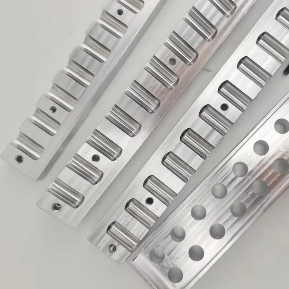 Multi-Cavities Cosmetic Lip Balm Metal Mold Alloy Lipstick Pour Filling Mold for Cosmetic Factory 12.1MM 12.7MM