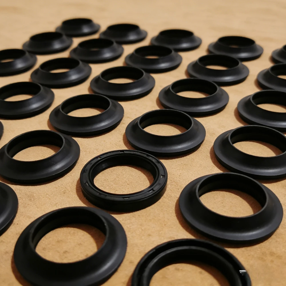 Retén de aceite de amortiguador de suspensión delantera 43x55x9.5/10.5mm y cubierta antipolvo 43 55 para Yamaha MT 03 MT-03 660 MT03 MT660 TDM900 ABS TDM 900