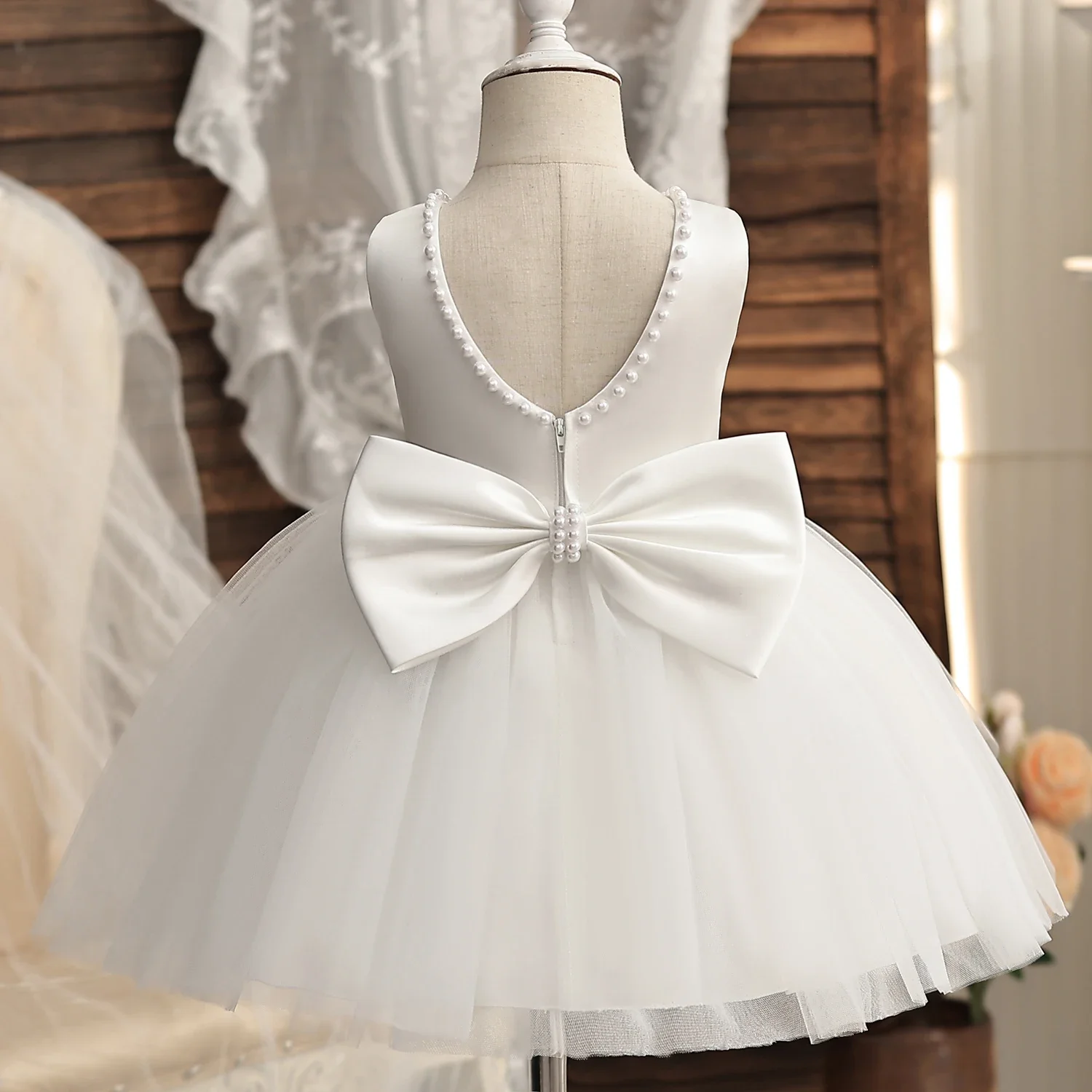 2024 Infant Baby Baptism Dress For Girls Kids Wedding Party Dresses Bow Beaded Tulle Christening Gown Birthday Children Clothes.