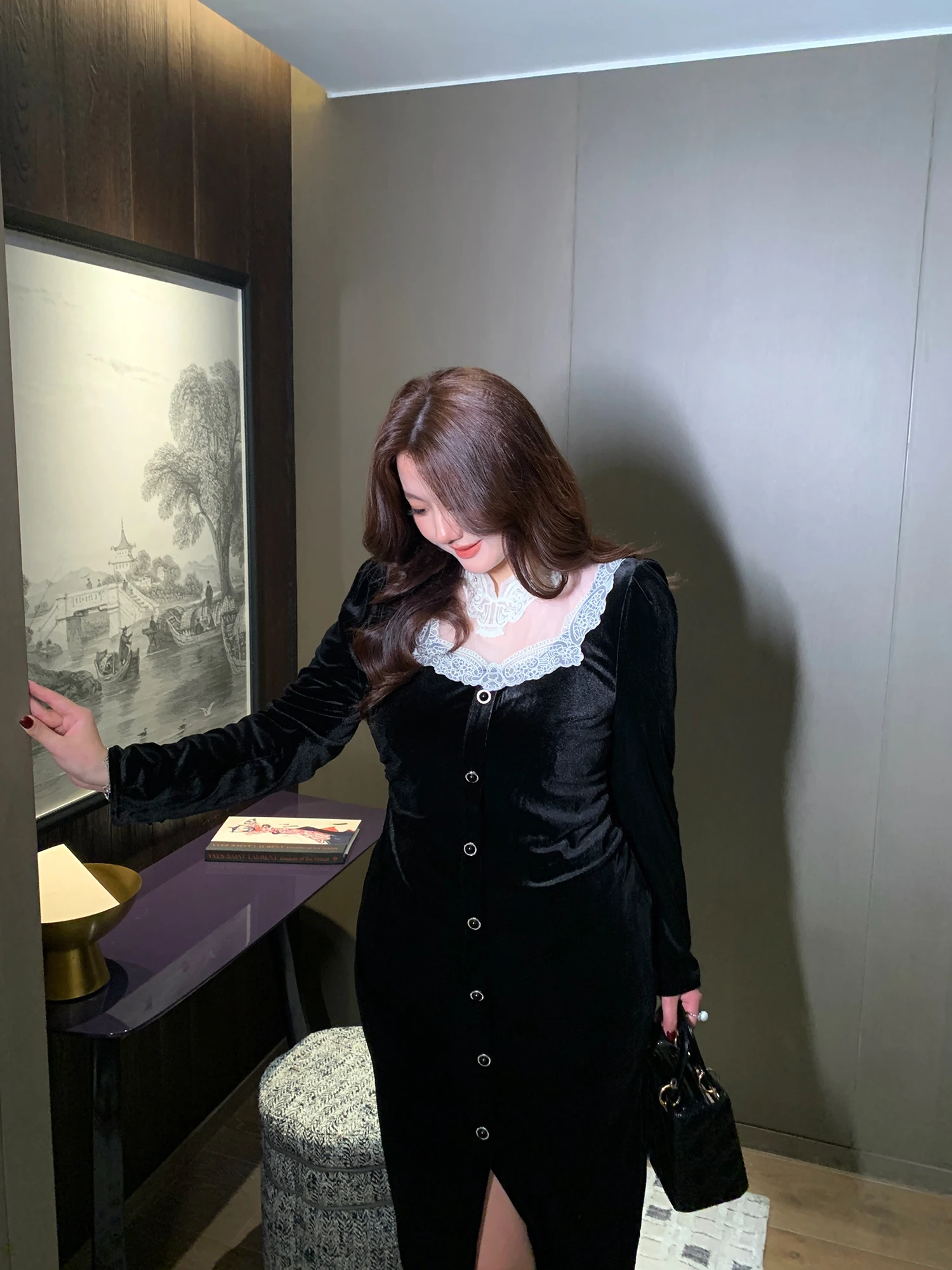 

GLEC plus Size Vintage Velvet Lace Collar Spring Dress Women's Fashionable City Commute High Waist Long Sleeve Midi Dress