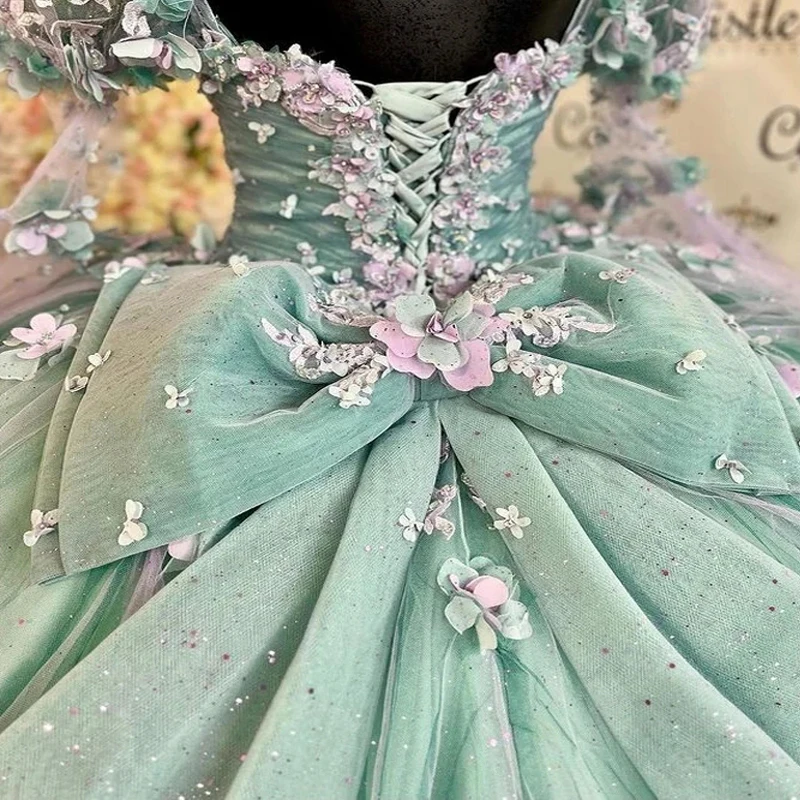 Gaun bunga hijau muda gadis Quinceanera gaun Tulle Glitter Sweetheart applique 3D gaun pesta ulang tahun kontes