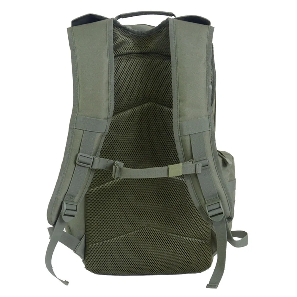 حقيبة ظهر جديدة للتخييم والمشي لمسافات طويلة في الهواء الطلق سعة 45 لترًا حقيبة ظهر تكتيكية مموهة للرجال