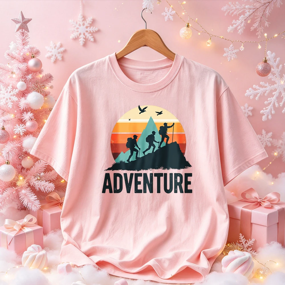 Adventure Vintage Sunset Mountain Hiker Silhouette Graphic Tee Retro Outdoor Hiking Camping Print Crew Neck Nature Casual Tops