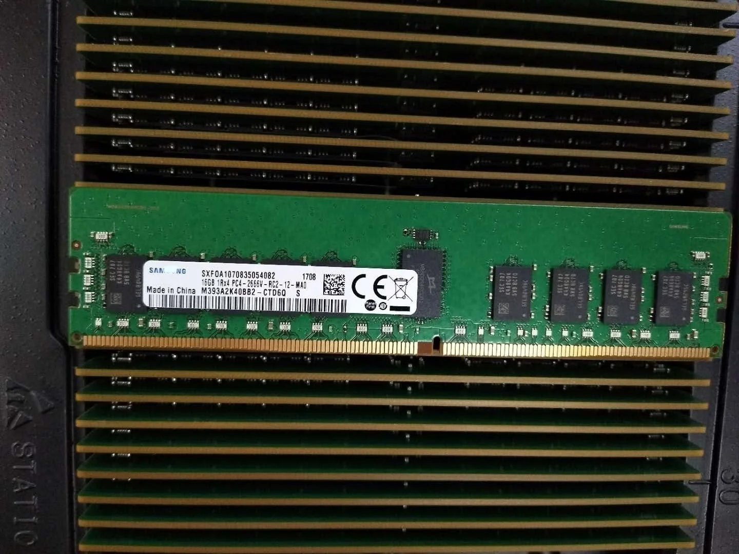 

(New original) M393A2K40BB2-CTD6Q 16G 1RX4 PC4-2666V ECC REG Server memory strips