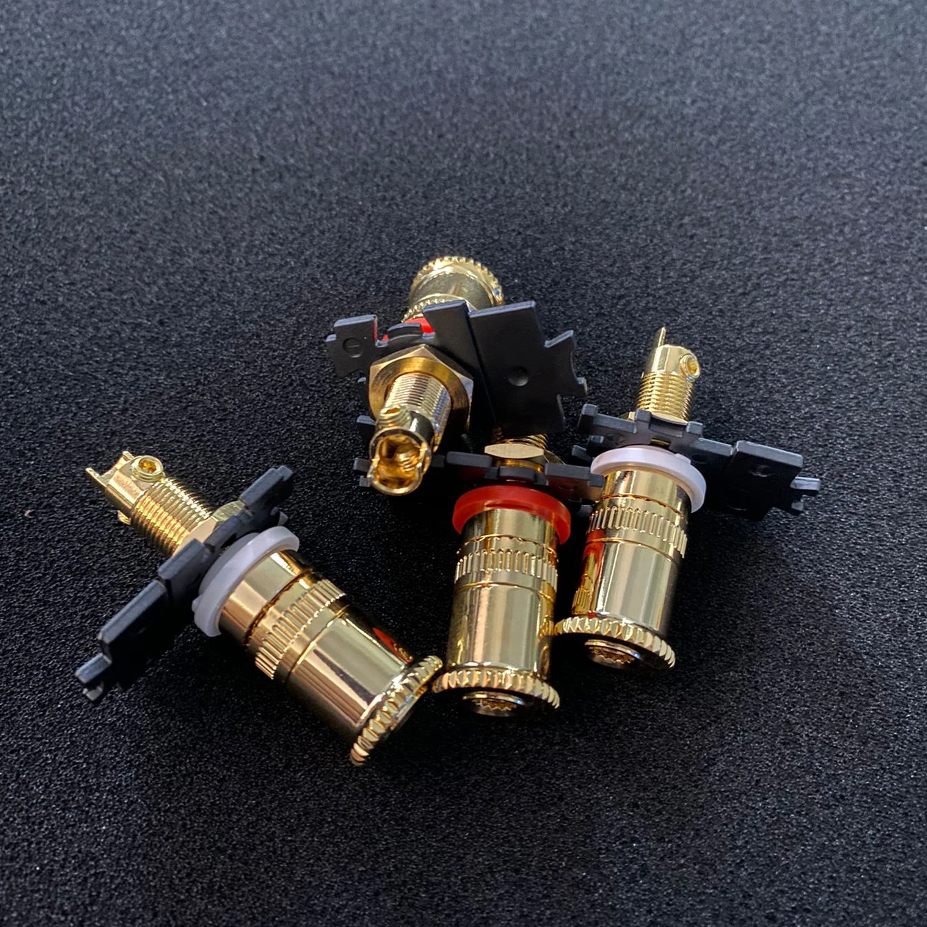 WBT 0763 القطب مطلية بالذهب مرحبا نهاية الأعلى الصدى GeninueSpeaker/محطات مكبر للصوت/موصل الموز التوصيل المقبس HIFI لتقوم بها بنفسك ملزمة آخر