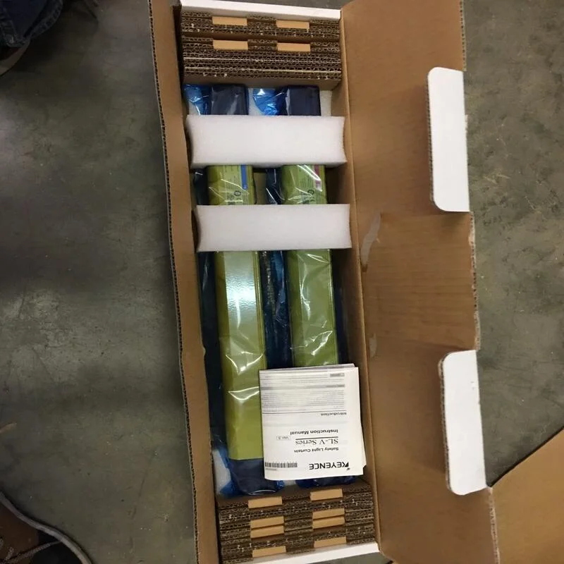 New Original SL-V16HM Safety Light Curtain 16 Optical Axes Robust Type In Stock