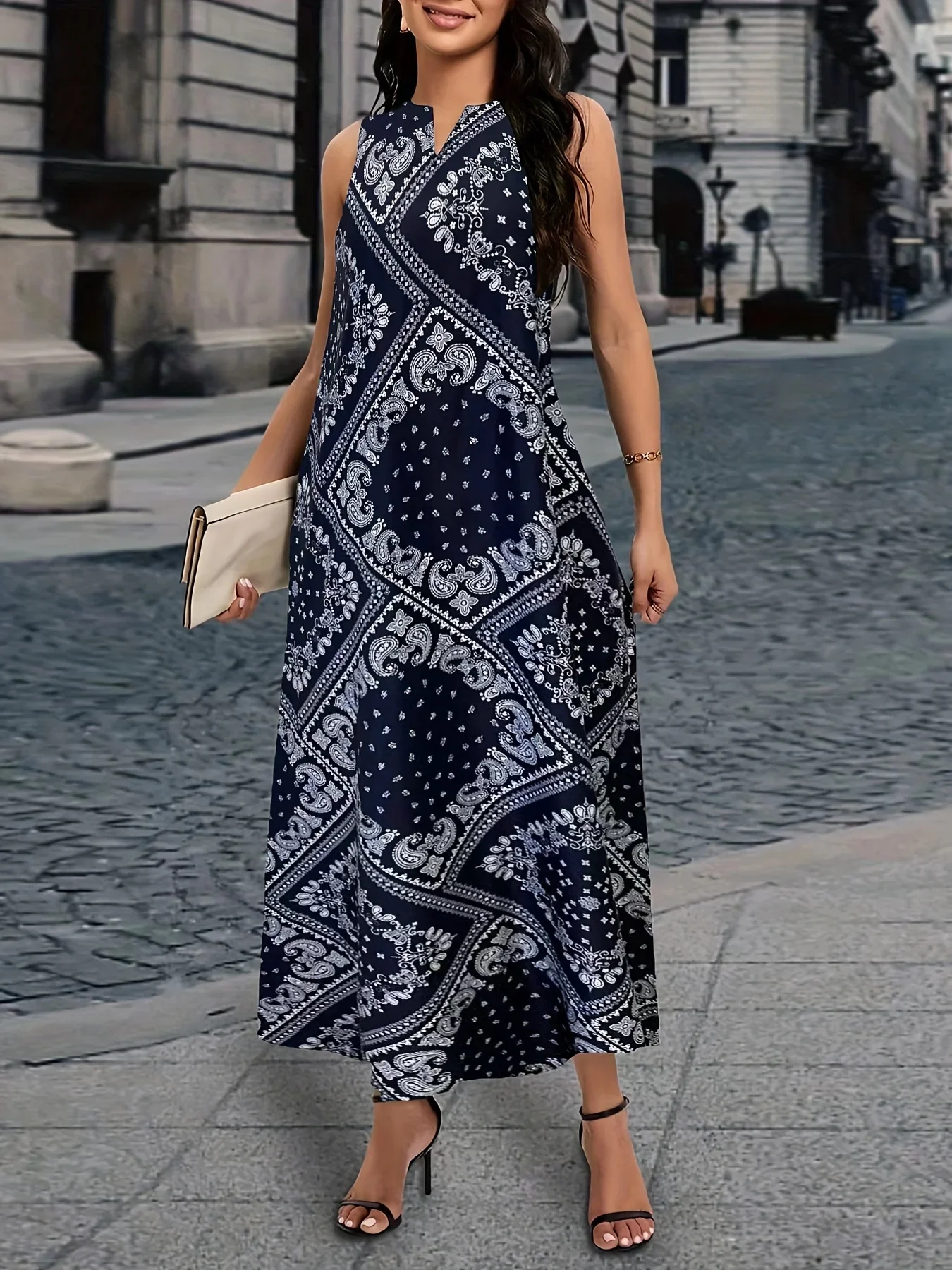 Summer Newspaper print pattern Print Dress For Women Sexy Sleeveless Hollow Out V-neck Long Dress Fashion Elegant Women Dress