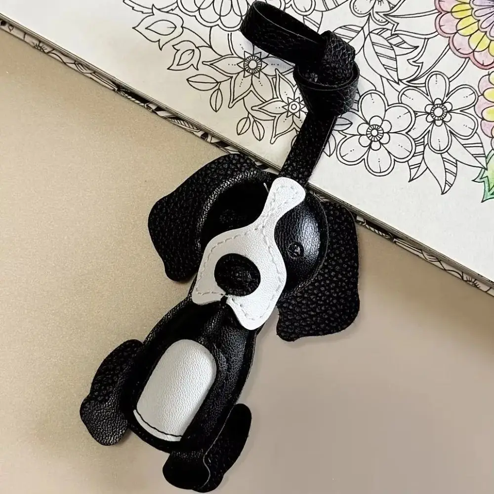 

Cute Hanger Border Collie Leather Pendant Cartoon Charm Pu Leather Dog Keychain Fashion Handmade Bag Pendant Car Accessory