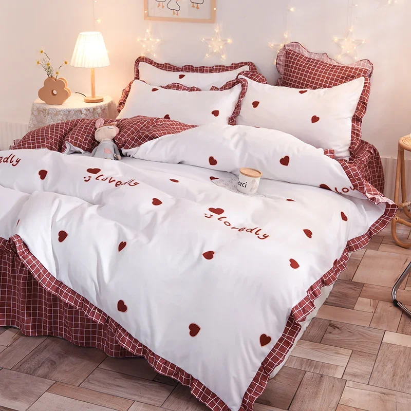 Romantic Love Heart Duvet Cover Kawaii Red Heart Shaped Bedding Set- 1 Reversible Quilt Cover + 1 Plaid Bed Skirt + 2 Pillowcase