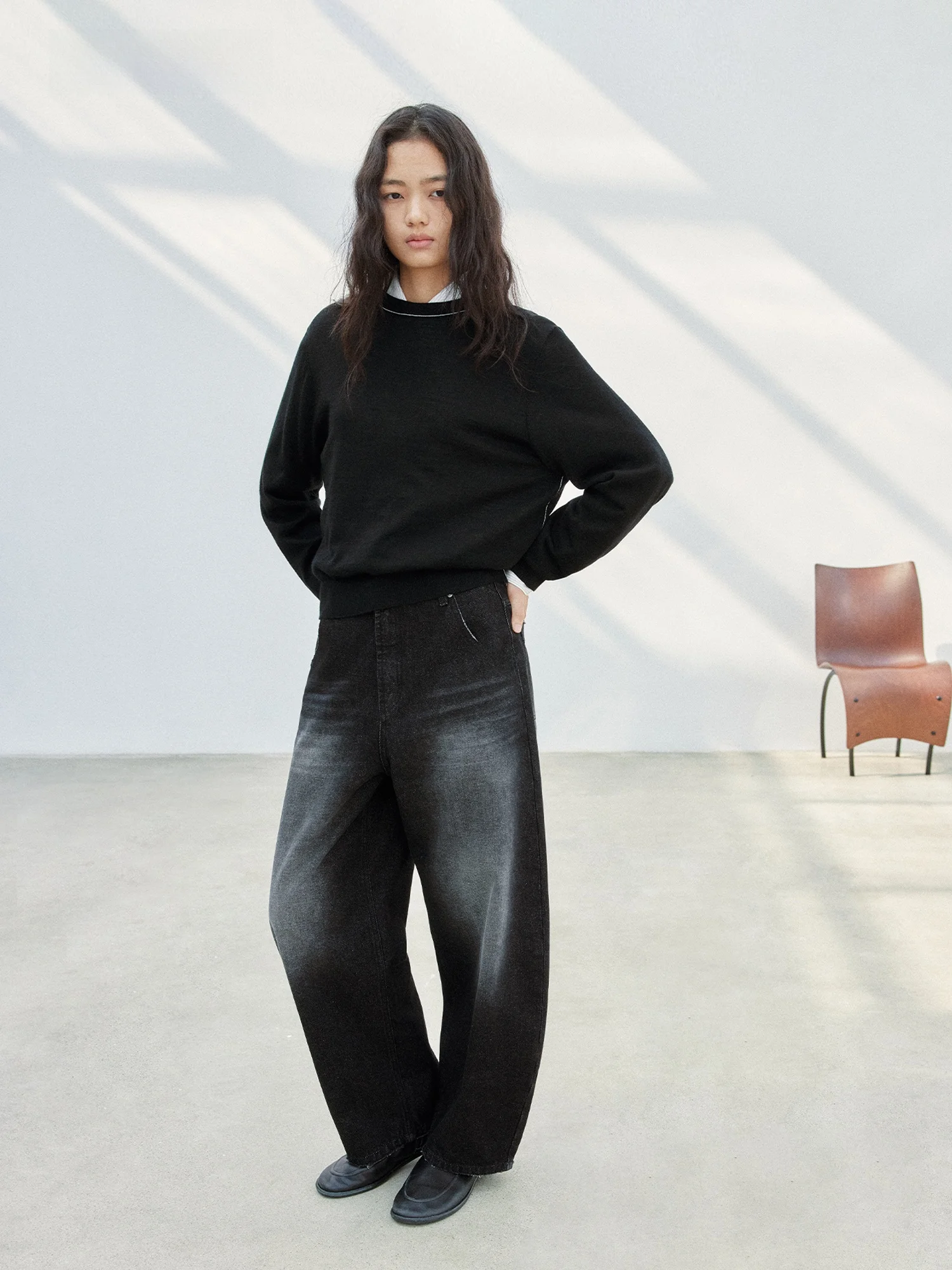 

Soft Skin-Friendly Full Wool Lightweight Layerable Knitted Sweater Casual Sle Simple Design Comfortable to Wear for Women