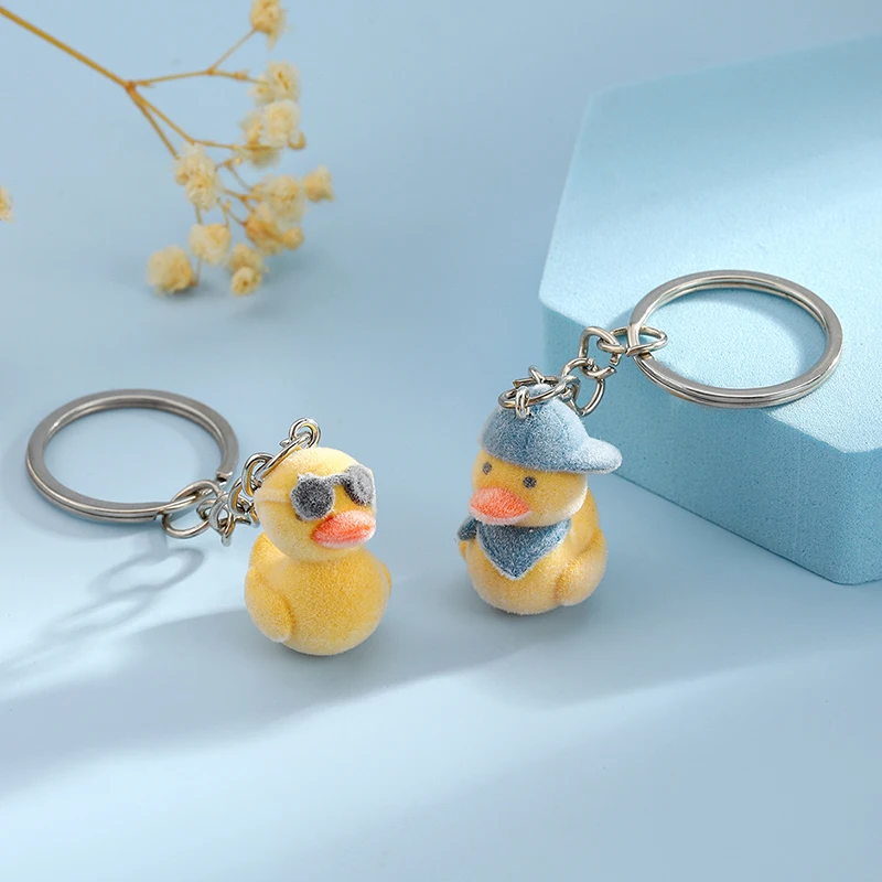 Desenhos animados reunindo pato chaveiro 3D pequeno pato amarelo chaveiro titular da chave do carro decoração pingente de saco presentes casal criativo