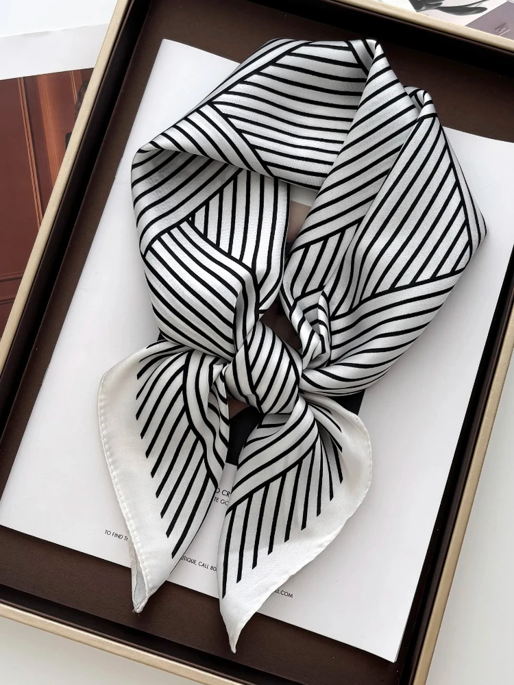 Foulard carré imprimé fleur, élégant, fin, respirant, décoratif, foulard coupe-vent pour femmes