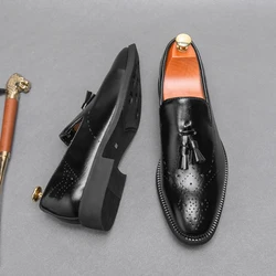 2024 Classic Men Office Business Shoes Fashion Simple Tassel Style Leather Shoes Slip-On Casual Dress Shoes Mens Loafers Black