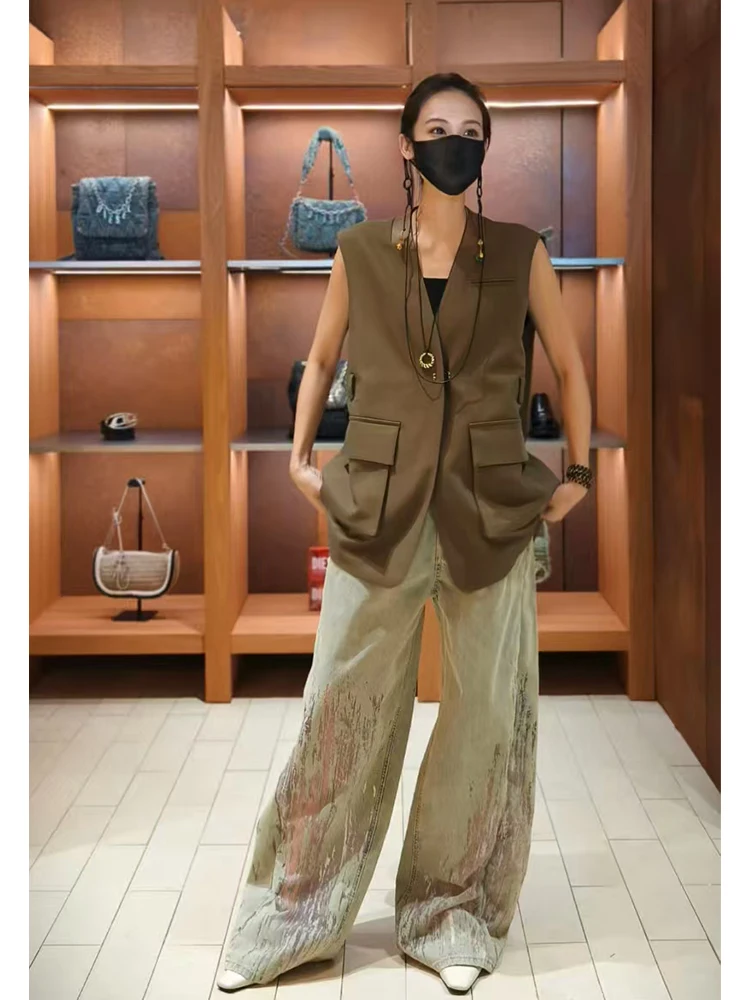 Chaqueta de Verano Elegante y Cómoda de Poliéster con Cuello en V, Tacto Suave, Estampado de Palma de Azúcar Marrón, Ajuste Regular