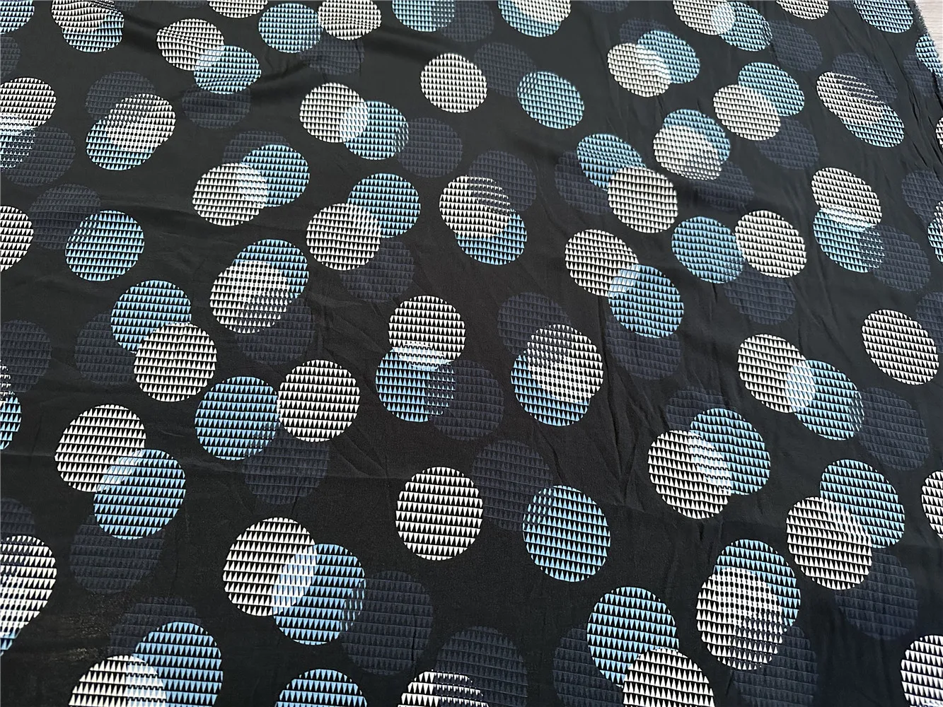 1 meter 100% Mulberry Silk 14 momme Crepe Silk Fabric Black Big Dots Printed 138cm 54