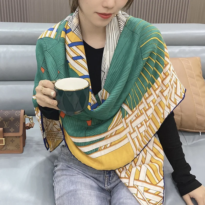 

Handwork Spring Travel New French Palace Warrior Armor Tassel Lady Twill Silk Gift Shawl Large Square Scarf Sunscreen Headband