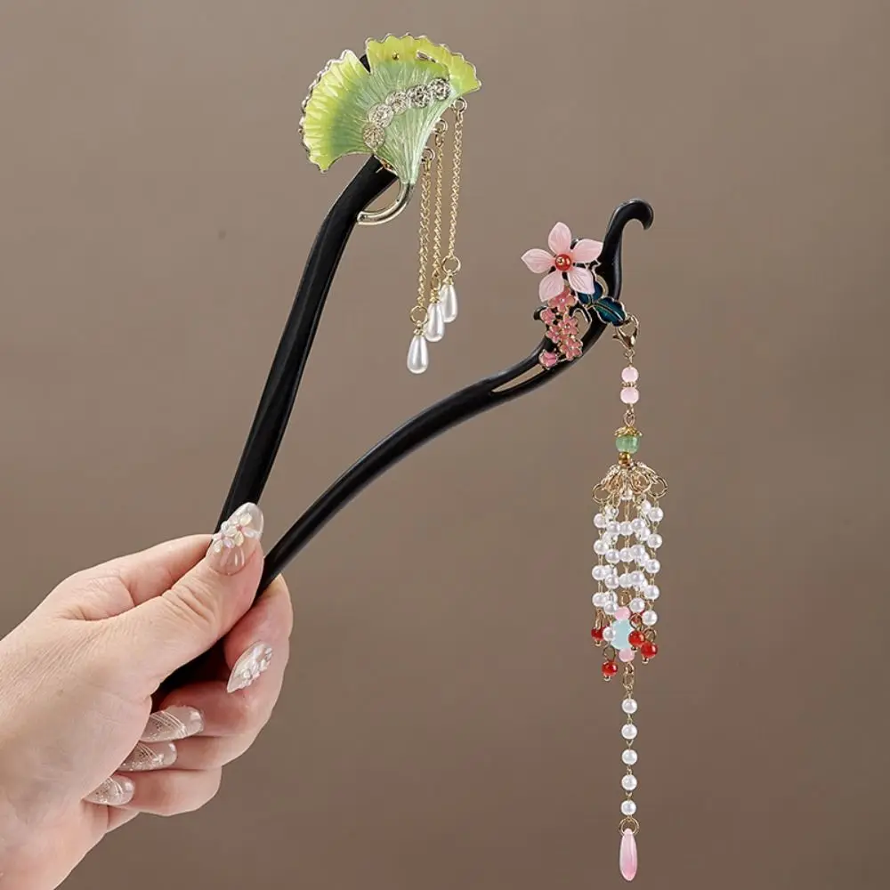 

Retro Wood Sandalwood Hair Stick Tassel Ancient Style Chinese Style Hairpin Cheongsam Hair Chopstick Wooden Hanfu Headwear Women