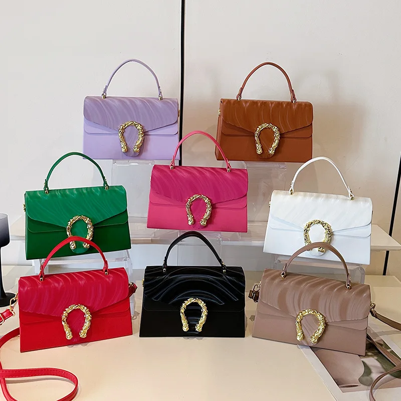 

Самая продаваемая женская сумка на цепочке 2025 года — универсальная, роскошный стиль, уникальный дизайн, плечо и через плечо