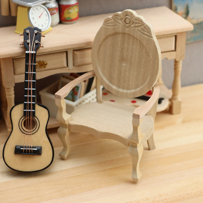 1Pc Casa delle bambole in miniatura Poltrona in legno 1:12 Mini sedia Modello Decorazioni per la casa Mobili Giocattolo Accessori per casa delle bambole