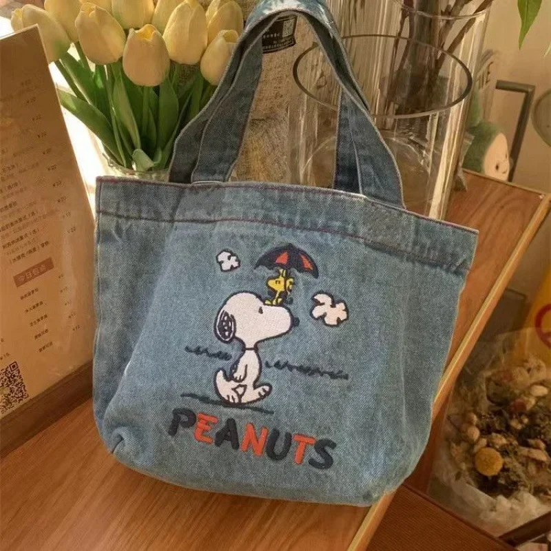 Kawaii Snoopy Handbags Fashion Women Portable Lightweight Zipper Bag Cute Cartoon Vintage Female Bento Bags Shopping Purse