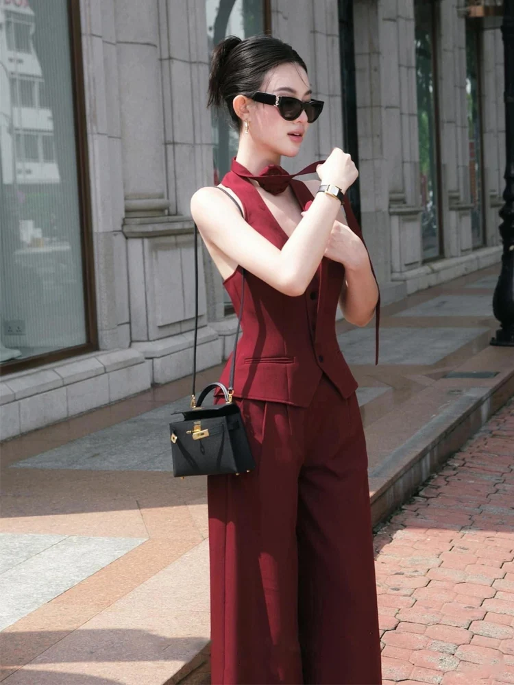 

Elegant Salt Series Women's Vest Top Set Special Fashionable Lightweight Luxury Feel Wide Leg Pants Two Piece Set for Women