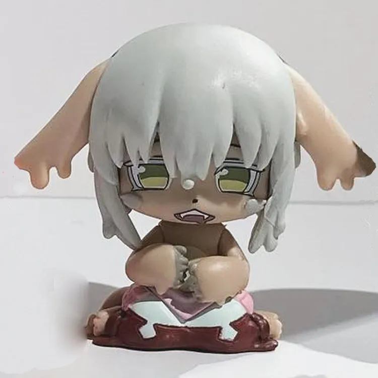 Figura Gashapon de Nanachi Versión Fundida 02 del anime japonés auténtico Made In Abyss de Bandai, de la Ciudad Dorada del Sol Aterciopelado.