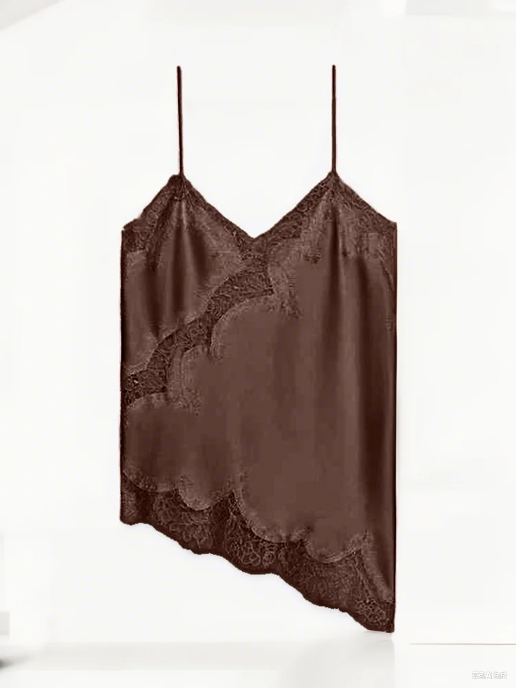 เดรสสั้นเซ็กซี่ผ้าลูกไม้แต่งผ้าแบบสลิง แขนกุด เปิดหลัง ทรงเข้ารูป ผ้าไหมเนื้อนุ่มผ่าข้าง ดีไซน์ไม่สมมาตร  ชุดเดรสยาวสำหรับผู้หญิง  แฟชั่นใหม่ทันสมัย เหมาะสำหรับใส่ไปชายหาด