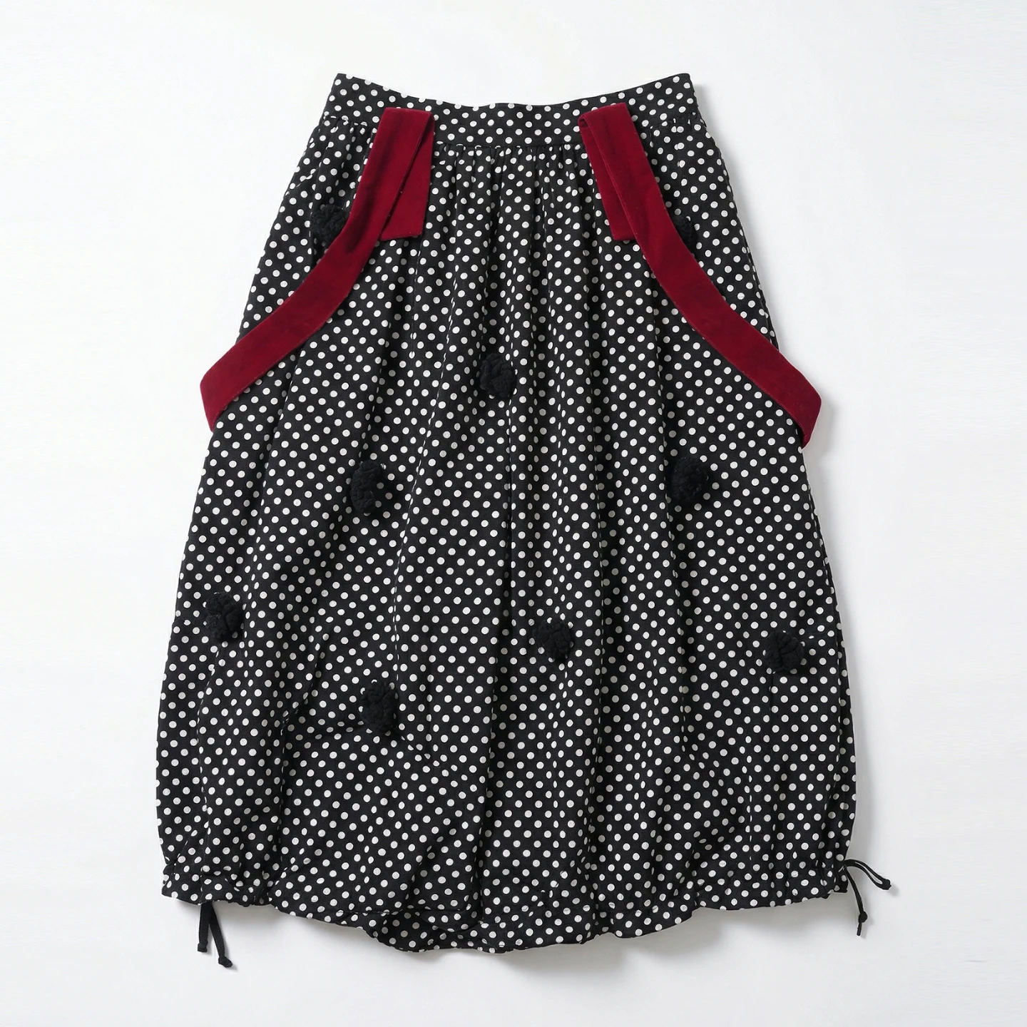 Black polka dot shoulder strap skirt imakokoni Spring Art button adjustable three-dimensional decorative skirt 265383