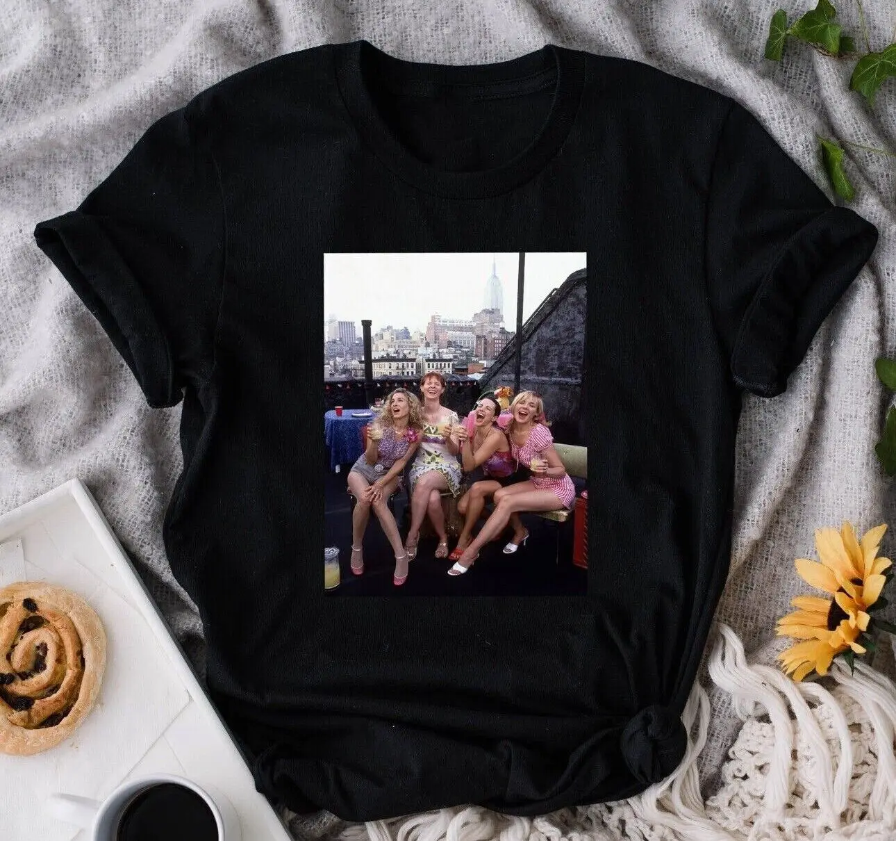 Colorful Sex and The City Movie Carrie Bradshaw Samantha Jones Beautyful T shirt long or short sleeves