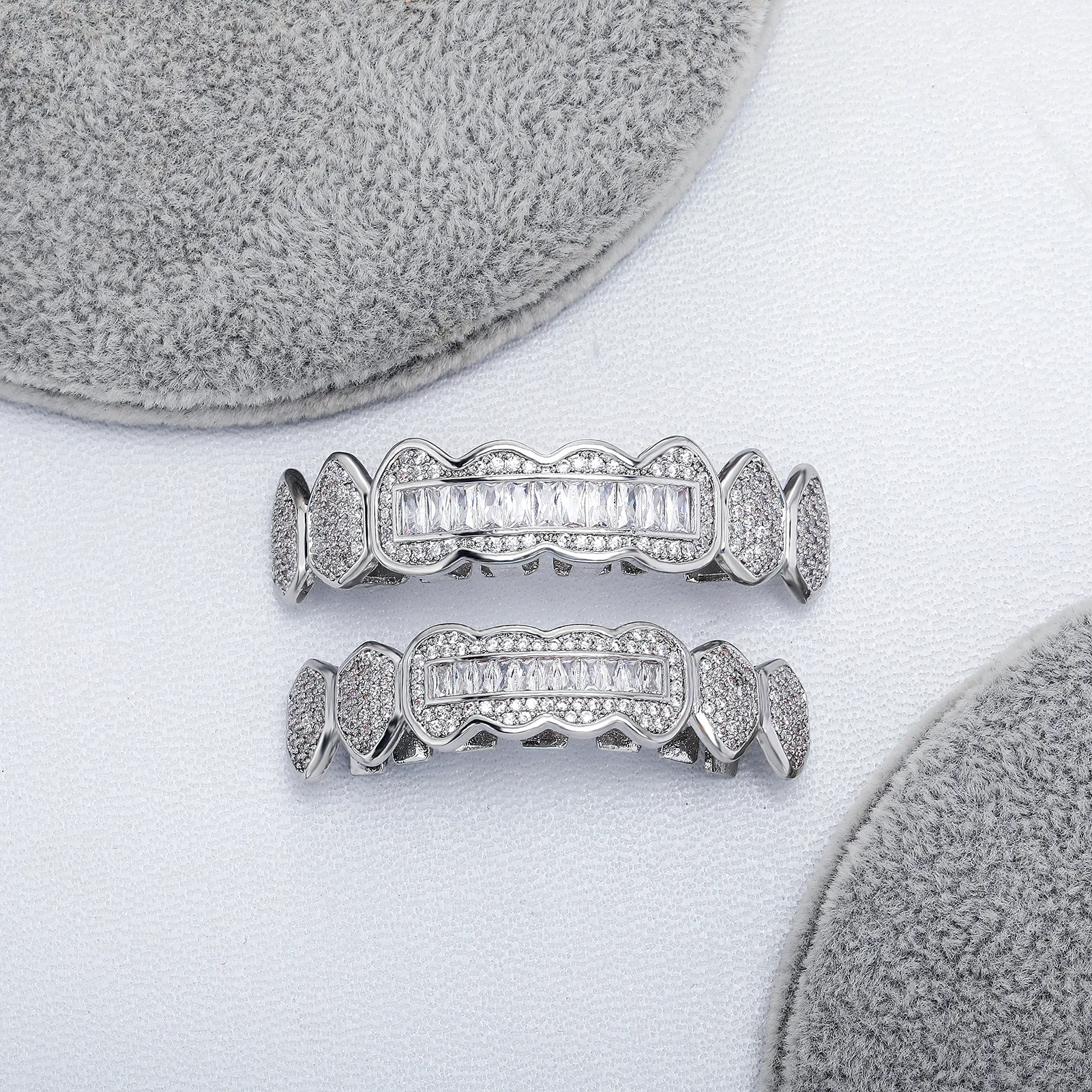 Hip Hop T Bar Grillz Teeth Jewelry Full CZ Gold Plated Tooth Cover 8 Teeth Bling Fashion Accessories