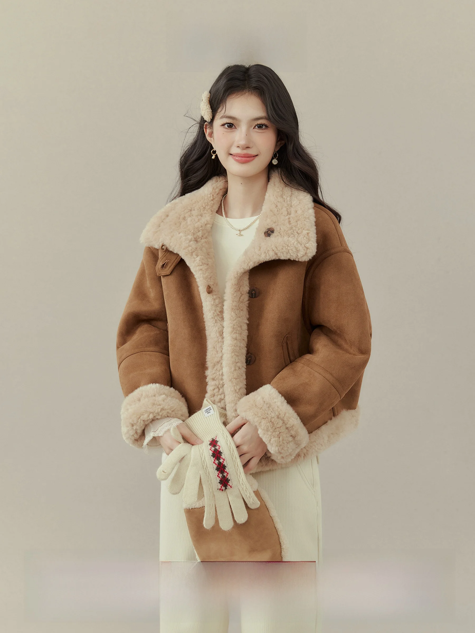 

Двусторонняя куртка из замши и овечьего меха для женщин, повседневная, приталенная, с длинными рукавами, от Wang Xuan, для осени и зимы