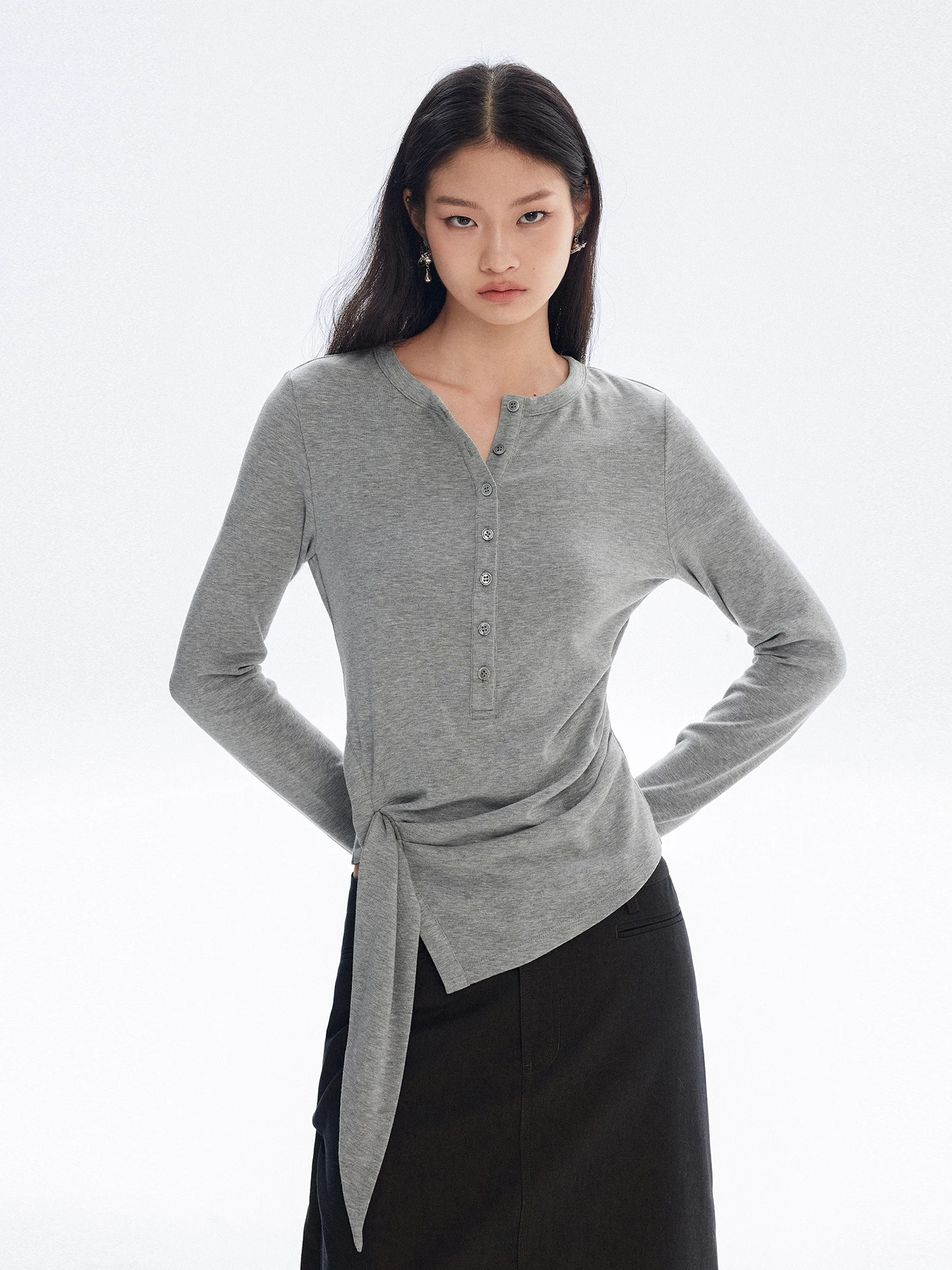 

Весенняя женская футболка с длинным рукавом и воротником хенли, приталенного кроя, асимметричная, повседневная, универсальный размер, цветная