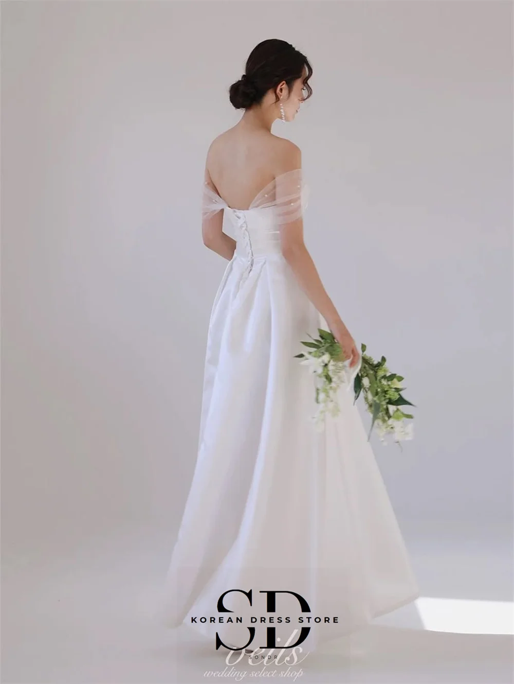 Sondr eenvoudige Koreaanse trouwjurken fotoshoot op maat gemaakte een lijn elegante bruiloft receptie jurk uit de schouder feestjurk