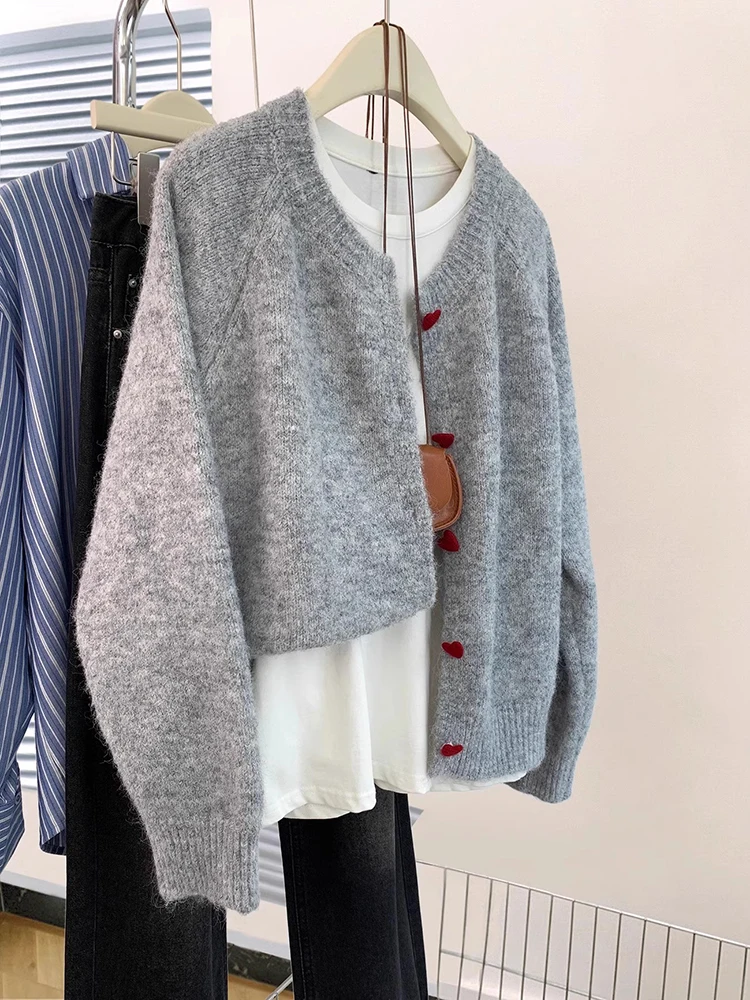 Lazy Style Sweater Coat Women Autumn and Winter Design Sense Niche Soft Glutinous O-Neck Knitted Cardigan Female Tops