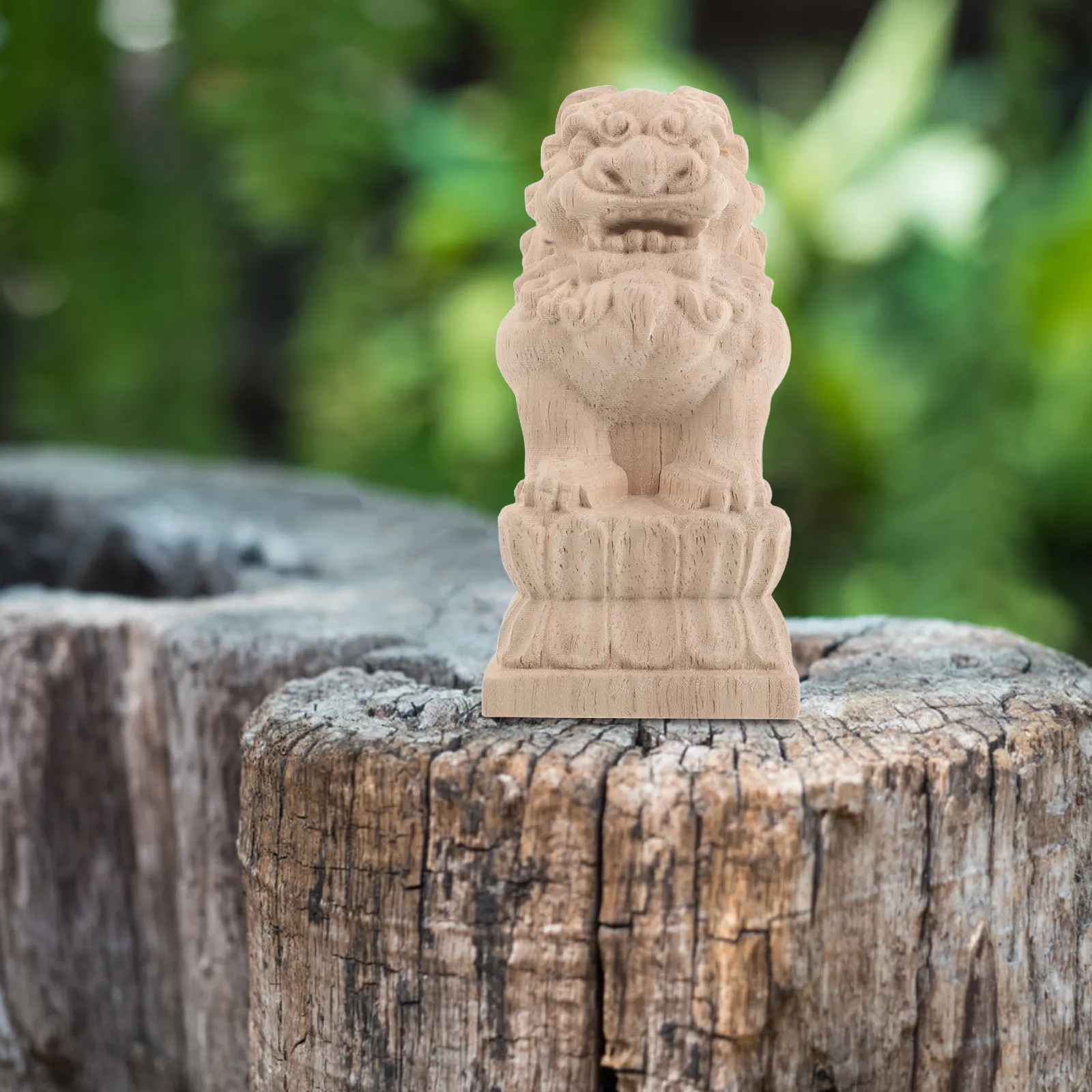 Solid Wood Lion Sculptures Garden Bridge Column Caps Decorative Arch Bridge Pillar Tops Outdoor Landscaping Garden Bridges