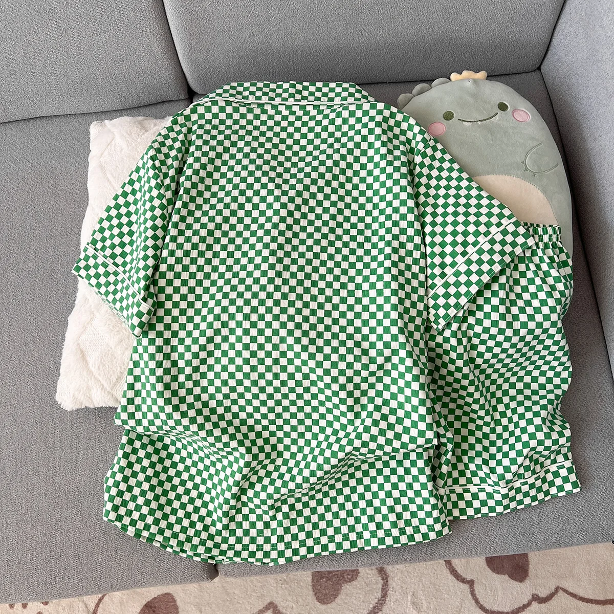 Women's Summer Pajamas, Thin Plaid Pattern Short-Sleeved Shorts, Sweet and Cute, Can Be Worn Outside in Summer, Two-Piece Home Wear Set